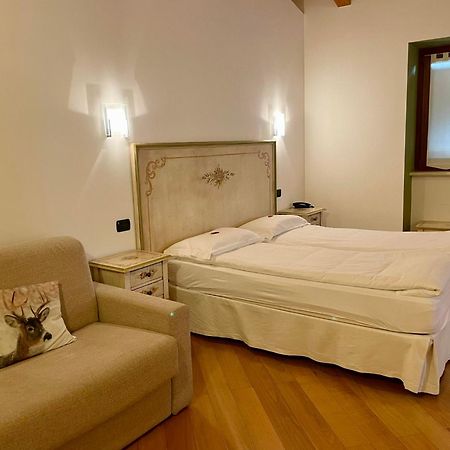 Relais Fontana Rosa B&B Wellness Caprino Veronese Buitenkant foto